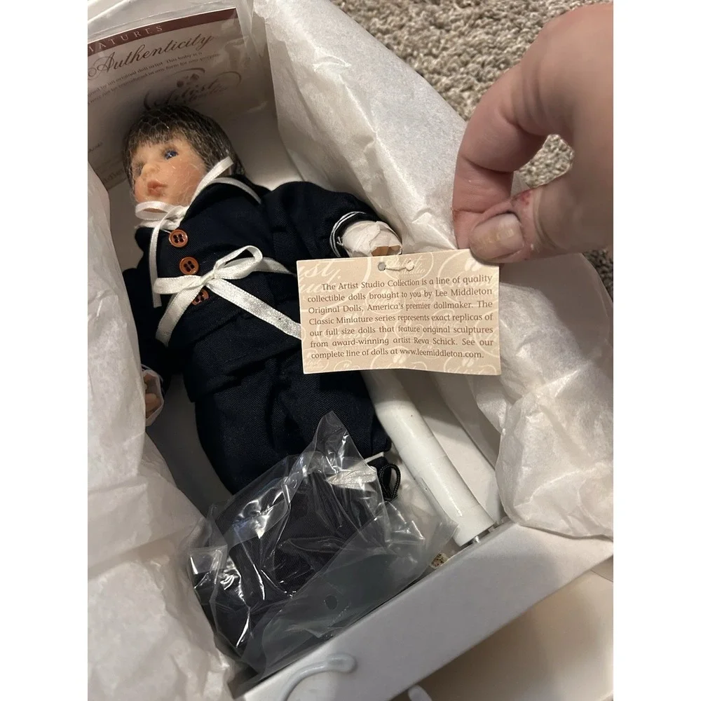 Lee Middleton Irish Child 1890 Miniature Doll #810 COA Artist Studio Reva Schick